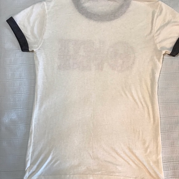 Pink brand t-shirt - Picture 3 of 3